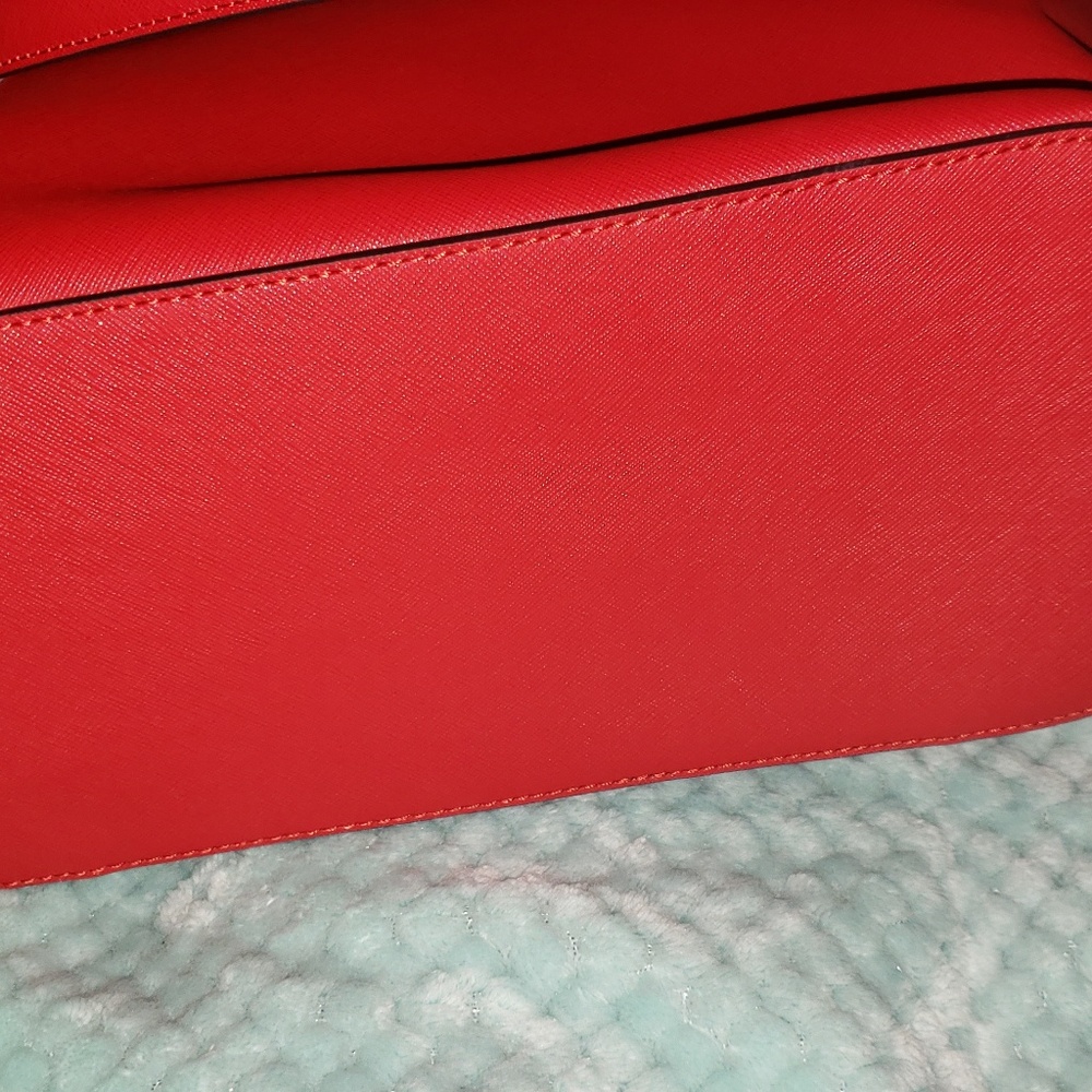 Calvin Klein Purse - Picture 3 of 15